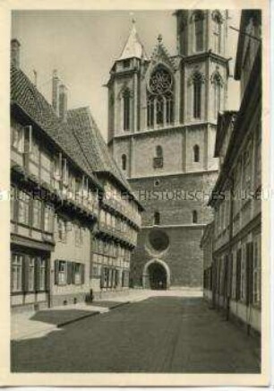 Weberstraße in Braunschweig mit Blick auf St. Andreas