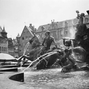 Nürnberg, Neptunbrunnen, Marktplatz, jetzt Marienstraße
