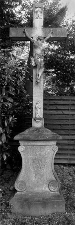 Friedhof, Friedhofskreuz; Kelkheim, Ehlhaltener Straße 1