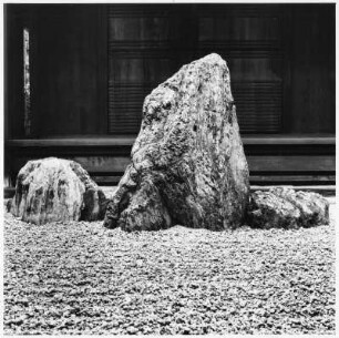 Steinsetzung im Daisen-in-Tempel, Kyoto (Japan)