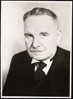 Portrait Arnold Knoblauch: Portrait von Arnold Knoblauch