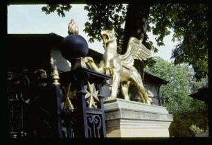 Glienicke, Portal 3.10.64.