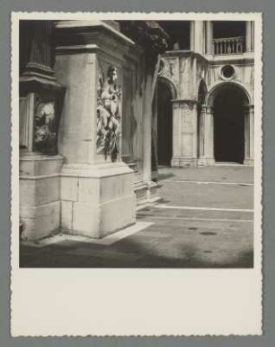 Hof des Dogenpalastes in Venedig