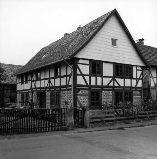 Witzenhausen, Am Rasen 11