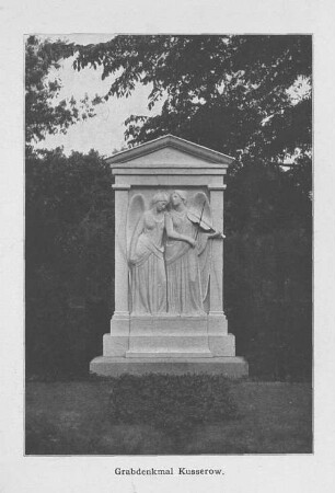 Grabdenkmal Kusserow.