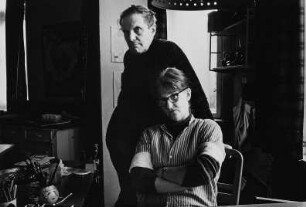 Das Malerehepaar Karl Rix und Lauretta Rix in seiner Wohnung