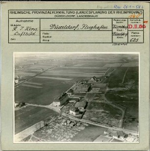 Düsseldorf-Lohausen, Flughafen