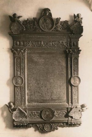 Bronzetafel mit einem Bildnis Luthers, Epitaph Johann Friedrich