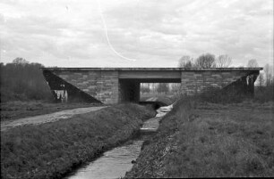 Rastatt: Die Brücke, die keine Brücke ist (mit Kanal)