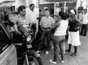 Havana, warten auf Benzin. .
