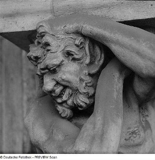 Konsole mit hockendem Faun : Konsole mit hockendem Faun. Sandstein (Kopie 1954 nach Original von 1714/1718; Werkstatt Balthasar Permoser). Dresden: Zwinger