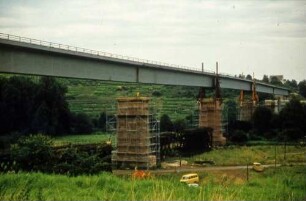 Marbach Neckarviadukt Absenken Hohlkastenträger Krangerüst