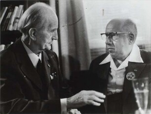 Alfred Kurella und Alexander L. Dymschiz