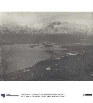 Flussmündung am Lyngenfjord