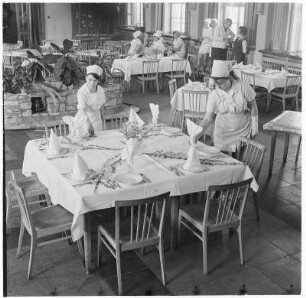 Gedeckte Tafel / Küche Walzwerk