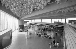 Frankfurt: Flughafen Rhein-Main; Empfangshallen