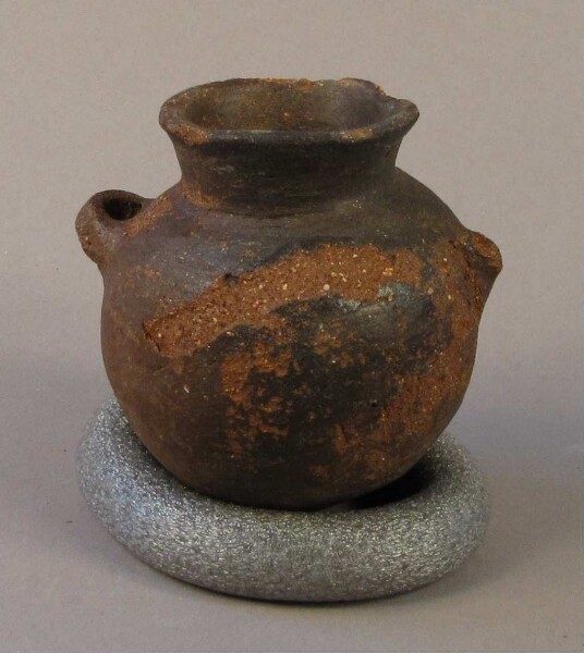 Clay vessel