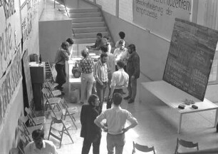 Studierendenversammlung in der "Säge" der HfG