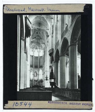 Stralsund, Marienkirche : Innenansicht, Blick nach O