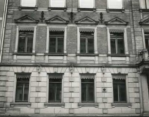 Wurzen, Schillerstraße 5. Wohnhaus (um 1880). Fenster