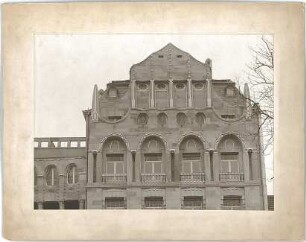 Billing, Hermann; Karlsruhe, Stephanienstr. 94-96; Haus Billing und Helmle, Torbau - Fassade (Teilansicht)