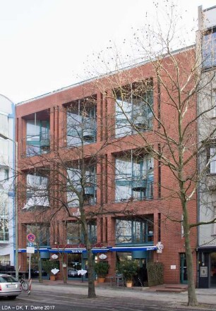 Wohn- und Geschäftshaus; Berlin, Mitte