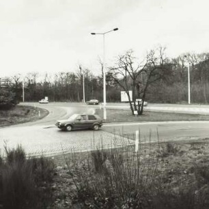 Autobahnanschlußstelle Dresden-Nord. Blick nach Nordnordost auf Zubringer zur Richtungsfahrbahn nach Berlin und Radeburger Straße : Dresden-Heller. Autobahnanschlußstelle Dresden-Nord. Blick nach Nordnordost auf Zubringer zur Richtungsfahrbahn nach Berlin und Radeburger Straße