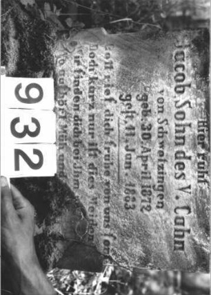 Grabstein 932 (Detailaufnahme)