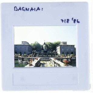 Bagnaia, Villa Lante,Bagnaia, Villa Lante, Fontana dei Mori / Mohrenbrunnen : Im Hintergerund: Palazzina Gambara, Palazzina Montalto