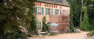 Allein unter Schwestern