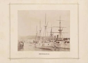 Kriegsschiff "Bennington" im Hafen von Genua