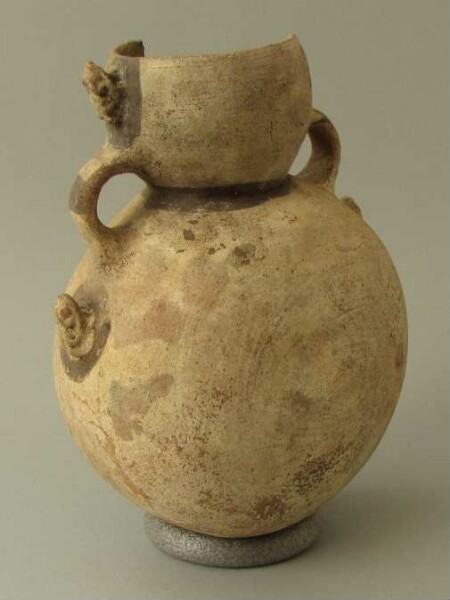 Clay vessel