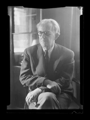 Porträtfotografie Prof. Edwin Redslob (1884-1973) (3)