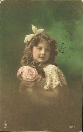 [Porträt mit Rose]
