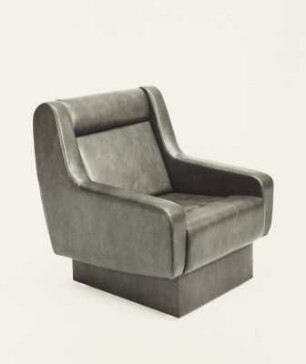 Sessel (Modell EW 637)