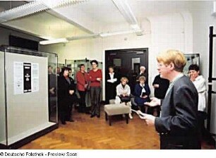 Katrin Nitzschke, Leiterin des Buchmuseums, während ihres Vortrages