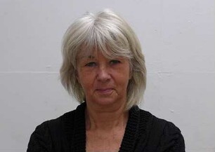 Ulrike Schaz