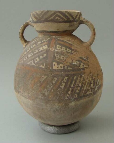 Clay vessel