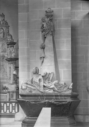 Grabmal für Erzbischof Johann Philipp von Walderdorff