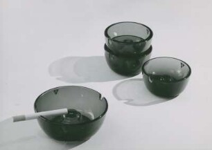 Aschenbecher H 4060