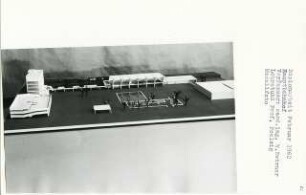 Hauptbahnhof (Diplomarbeit bei Peter Poelzig): Modellfoto