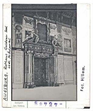 Augsburg: Rathaus, Goldener Saal, Südl. Mittelportal