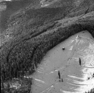 Skifahren auf dem Hundseck im Schwarzwald.