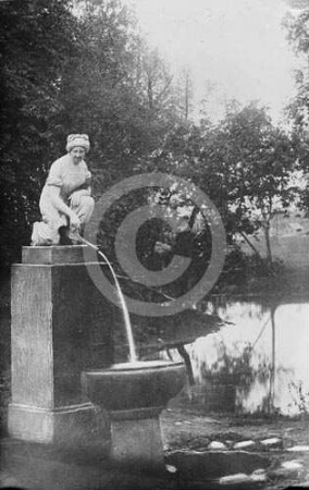 Brunnen im Schlosspark Durben