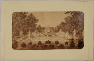 Die zentrale Figurengruppe des barocken Neptunbrunnens im Garten des ehemaligen Palais Brühl-Marcolini