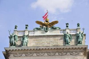 Wien - Hofburg : Giebelschmuck auf dem Gebäude der Rüstkammer der Wiener Hofburg am Heldenplatz, 2008