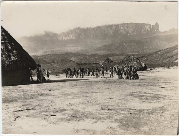 Arekuna Indians dance in the village of Kamaivajeuang on Roraima