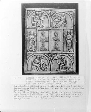 Silberner Buchdeckel eines Evangeliars (des Otto-Evangeliars?)