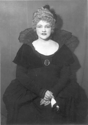 Don Giovanni (Don Juan). Oper von W. A. Mozart. Staatsoper Dresden, Neueinstudierung 12.2.1928 unter Leitung von Fritz Busch : Anne Roselle als Donna Anna