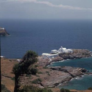 Sifnos. Chrysopigi an der Südost-Küste, 83 km², 2.258 Einwohner